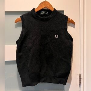 Fred Perry sweater vest